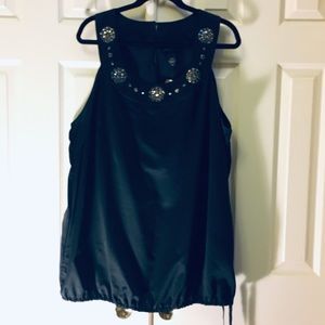 Lane Bryant Sz 22/24 Scoop neck sleeveless blouse